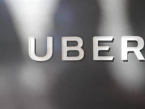 3700 Jobs sollen bei Uber wegen der Corona-Pandemie gestrichen werden. Foto: Christoph Dernbach/dpa