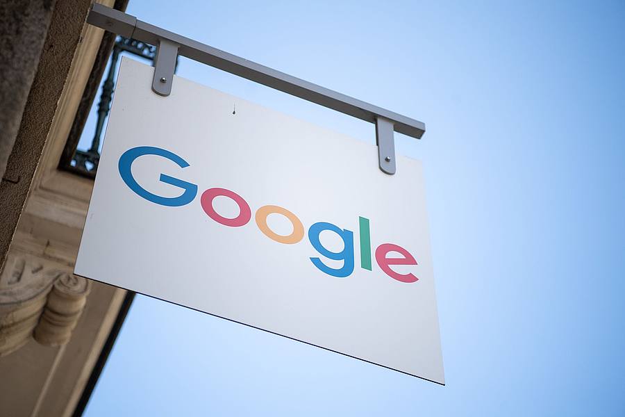 Der Internet-Gigant Google klagt erneut gegen den Lautsprecher-Anbieter Sonos.