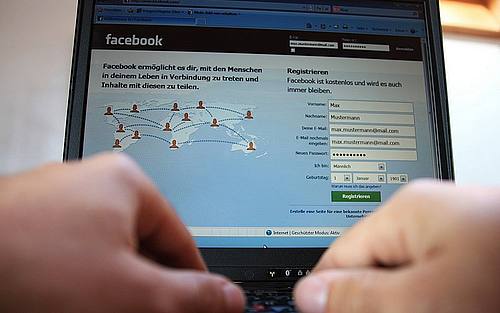 Facebook, Bildquelle: F. Gopp/pixelio.de
