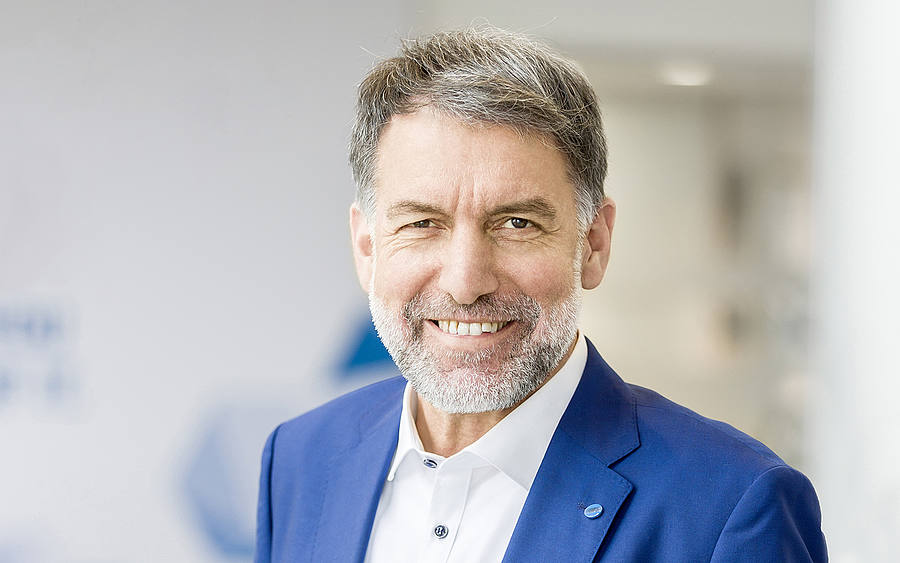 Joerg Hartmann, Konica Minolta