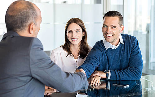 Digitale Beziehung zwischen Bank und Kund
